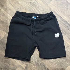 Like new Undefeated Black cloth Athletic Shorts